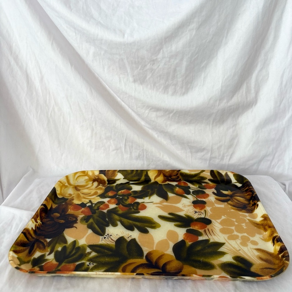 Vintage 70s floral fiberglass tray warm tone home decor accent vanity